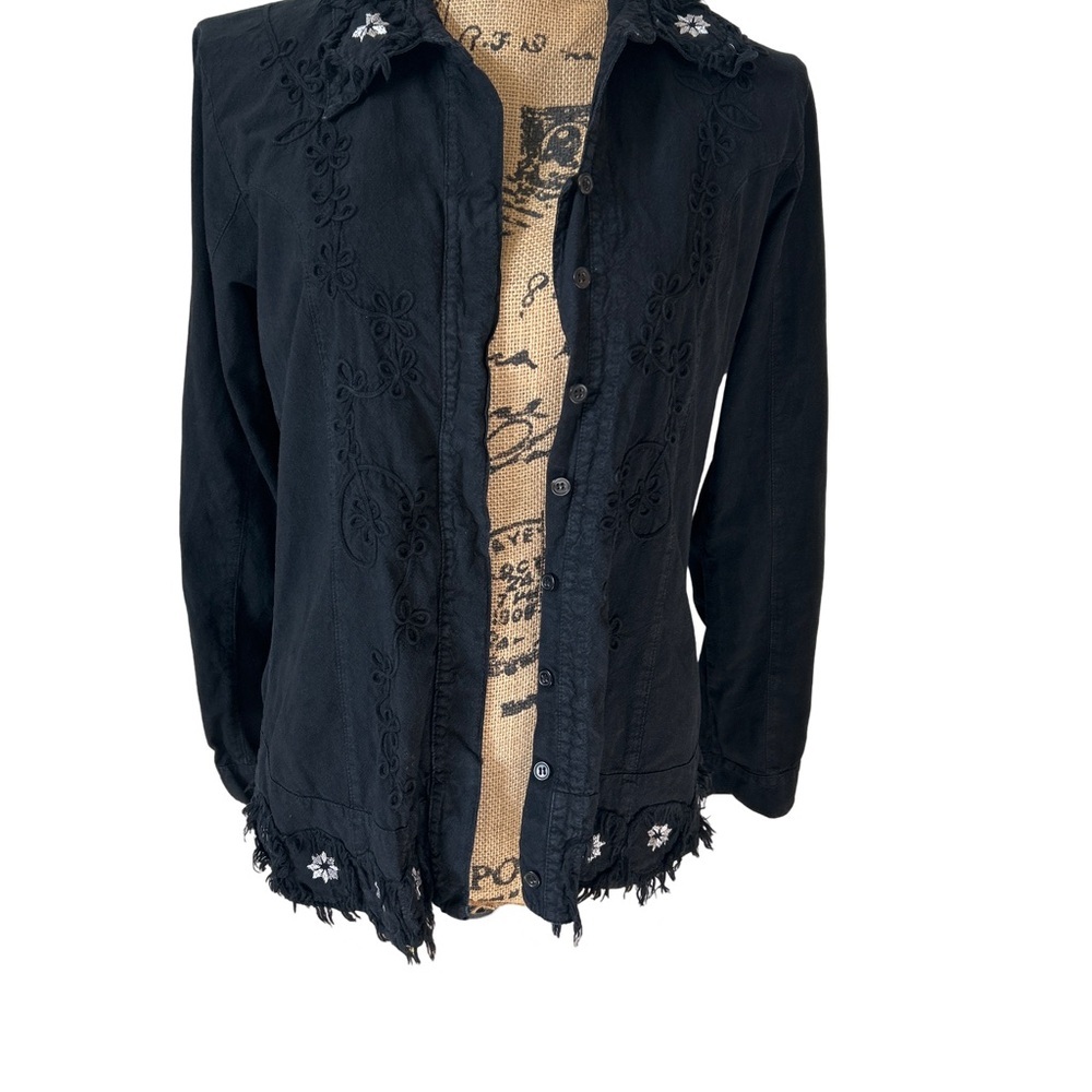 Caamano Women’s Size M Black Distressed Embroidered Peruvian Cotton Boho Top - Picture 11 of 15